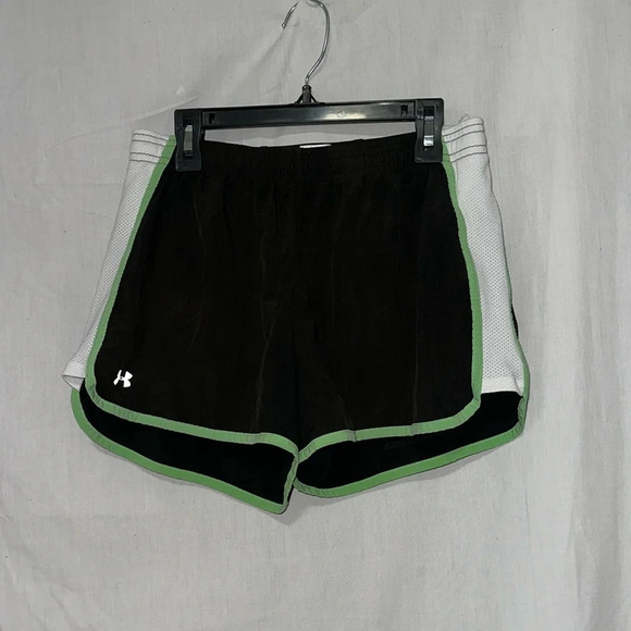 Black green white Under Armour shorts size small - Picture 1 of 3